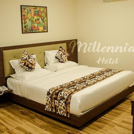 Millennials Hotel Anekal Exterior foto
