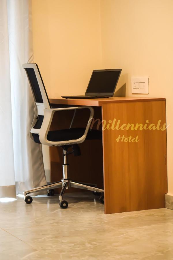 Millennials Hotel Anekal Exterior foto