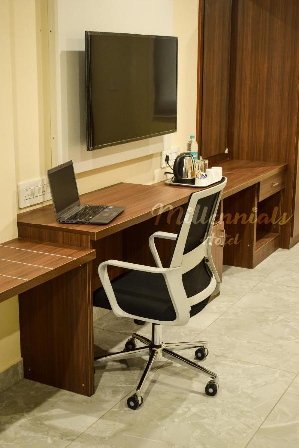 Millennials Hotel Anekal Exterior foto