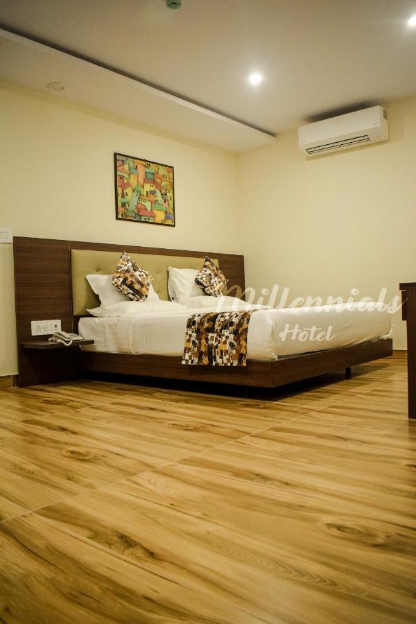 Millennials Hotel Anekal Exterior foto